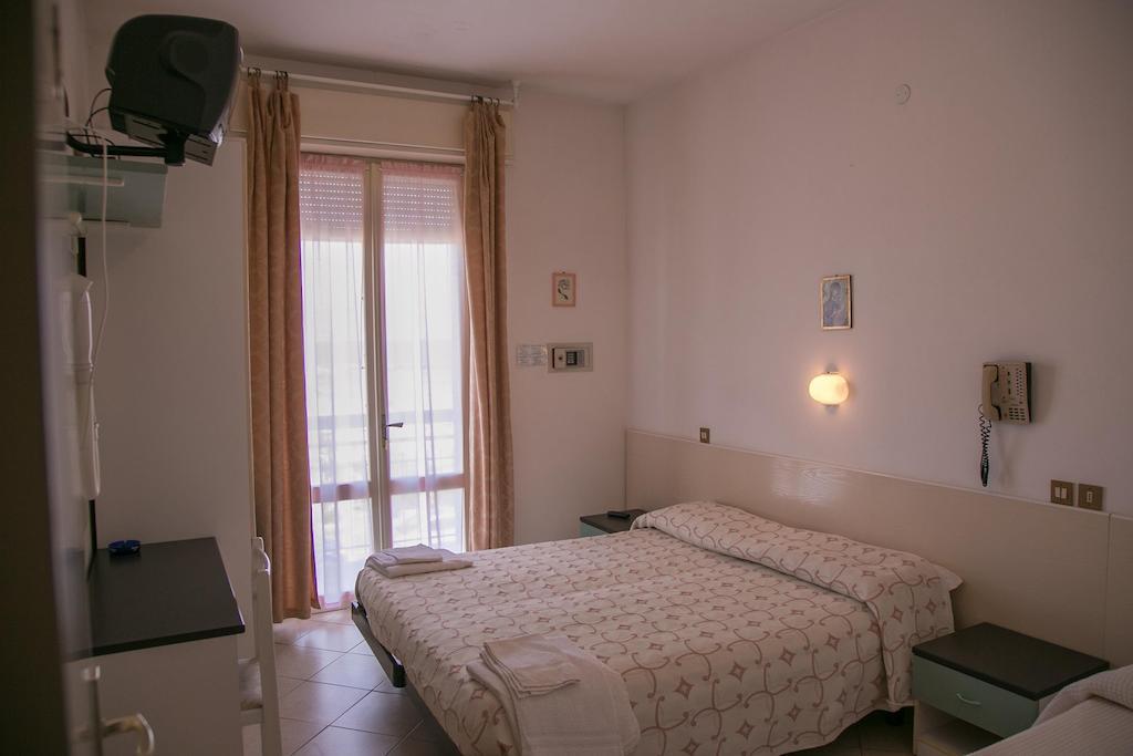 Hotel Heaven Rimini Rom bilde